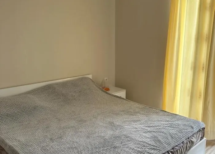 Apartment Persani 3 Sanny