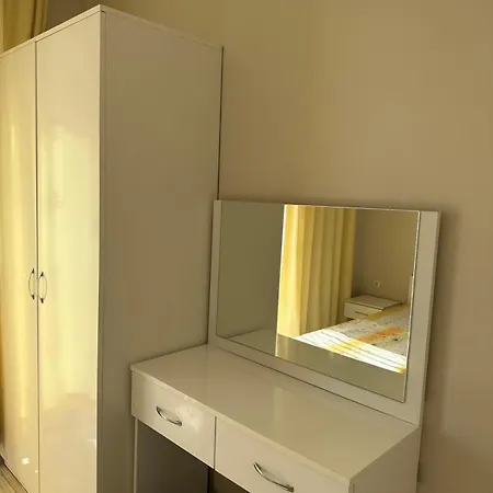 Persani 3 Sanny Apartmán